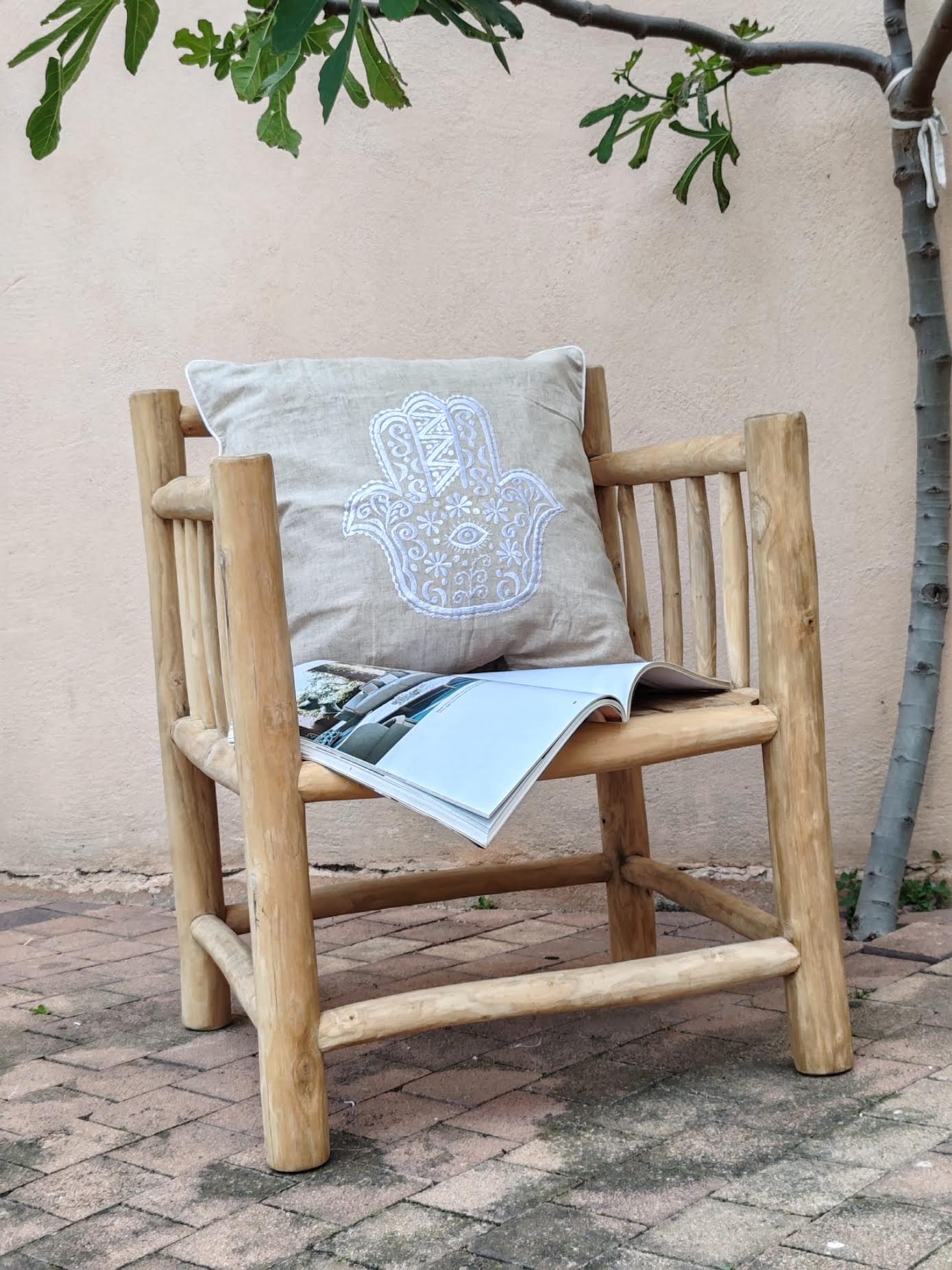 Coussin Khamsa – Élégance bohème & symbole protecteur
