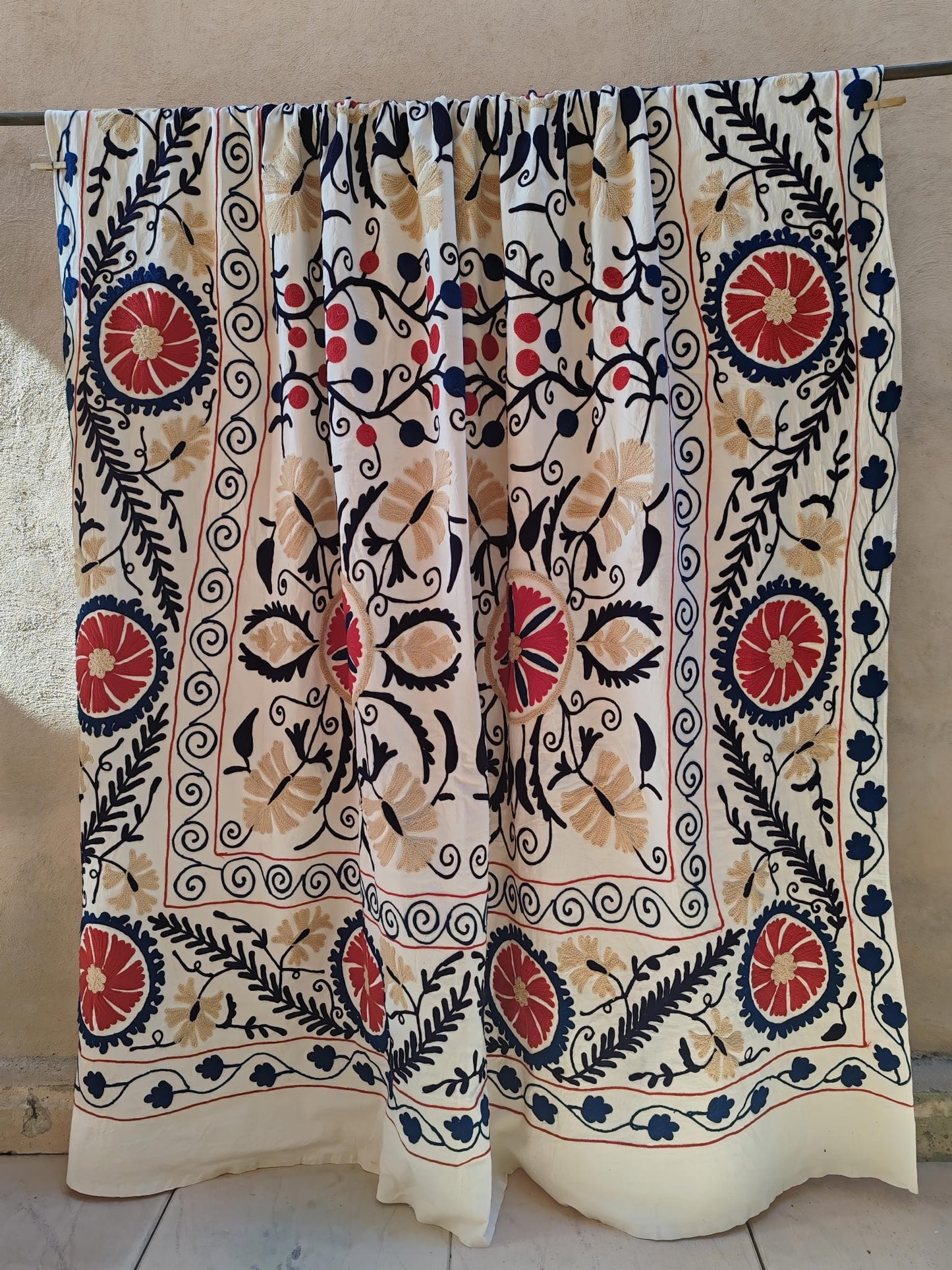 Couverture Suzani brodée main (Rajasthan/Inde)