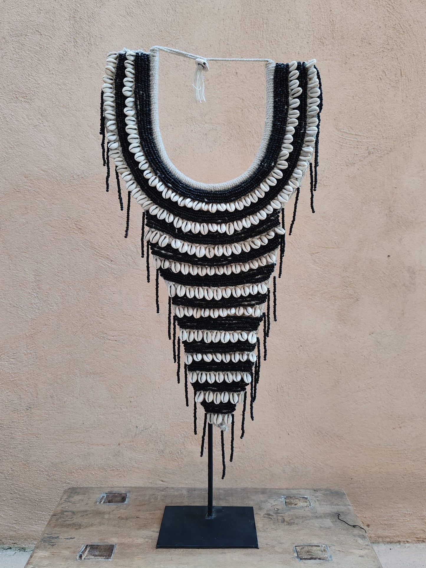 Collier plastron – Inspiration Dayak (Bornéo)