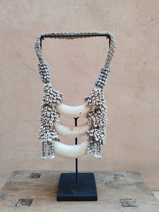 Collier traditionnel – Sumba (Indonésie)