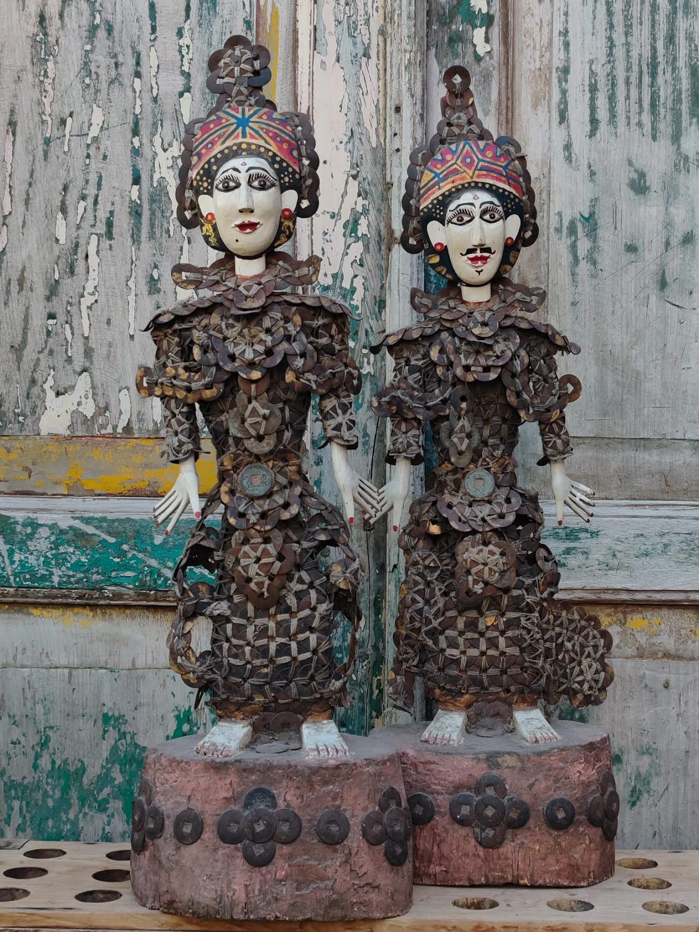 Couple de statues de danseurs balinais – Indonésie