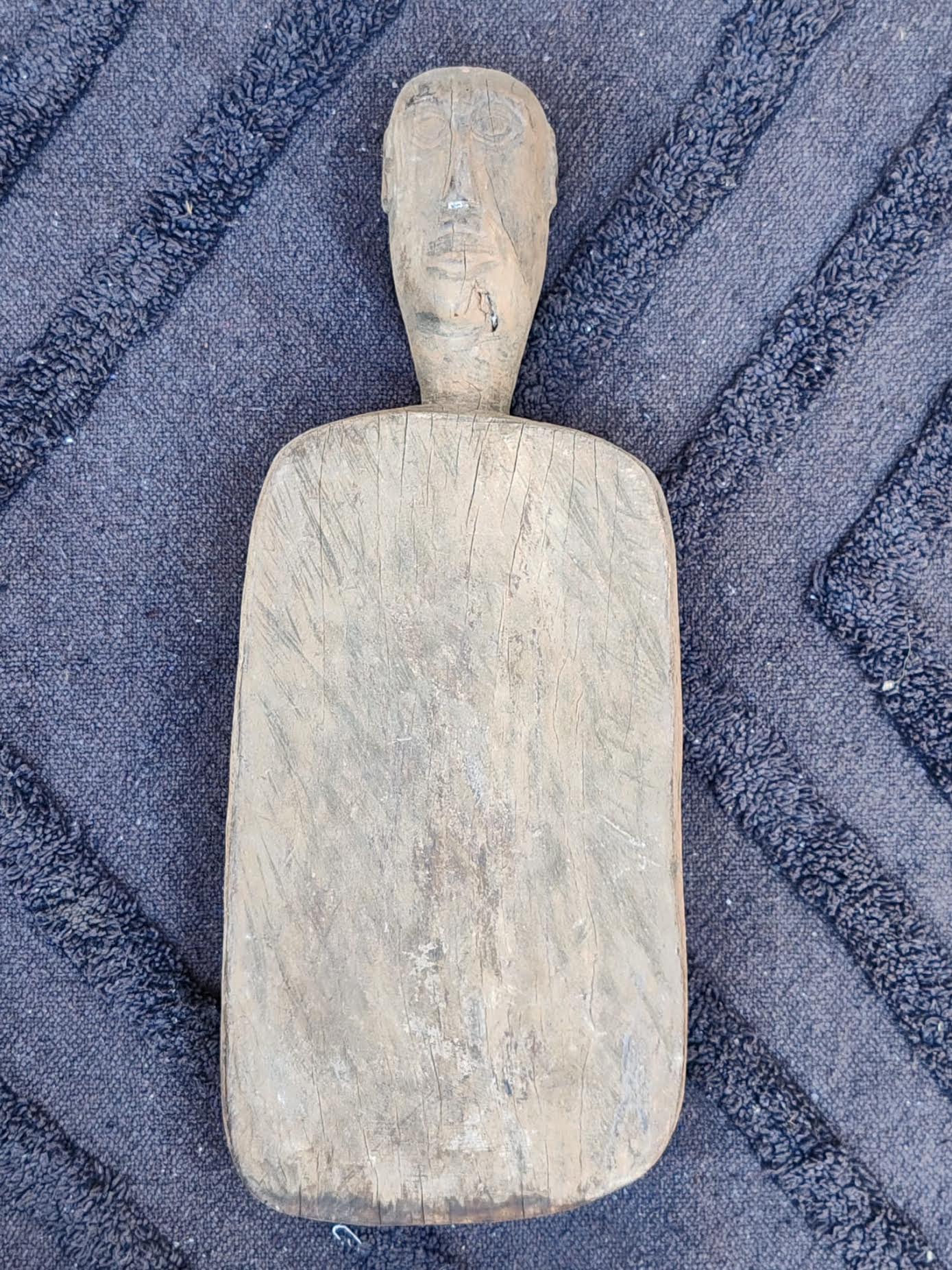Gardien Ancestral - Planche sculptée Timor / Sumba